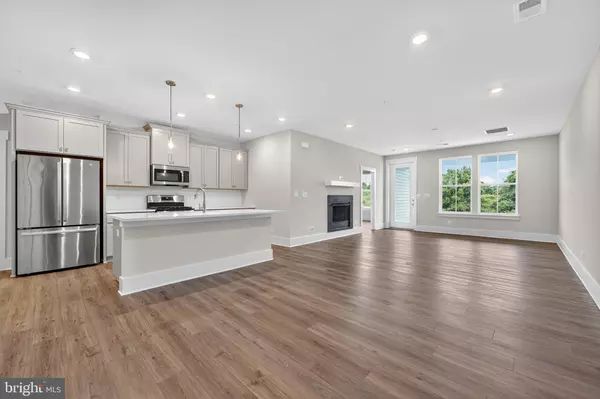 Upper Marlboro, MD 20772,3702 ELIZABETH RIVER DR