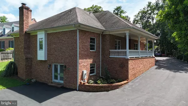 Winchester, VA 22601,1205 CAROLINE ST