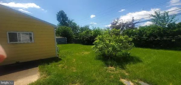 Levittown, PA 19055,53 GRACEFUL LN