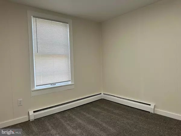 Annville, PA 17003,136 N RAILROAD ST