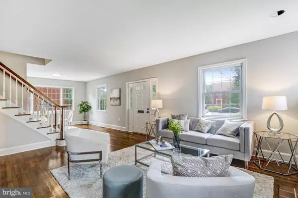 Arlington, VA 22207,4655 24TH ST N