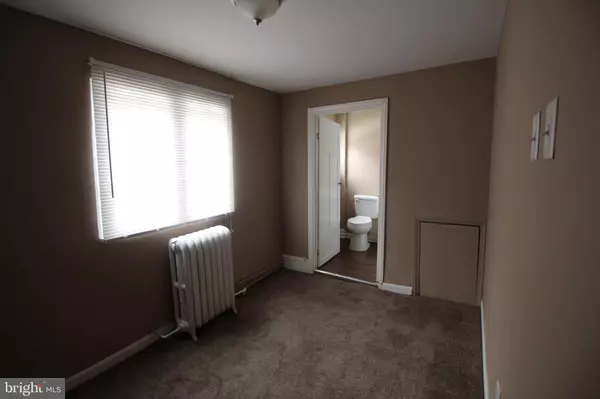 Philadelphia, PA 19104,927 BELMONT AVE