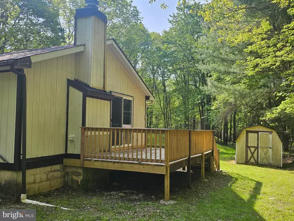 Albrightsville, PA 18210,12 LARCH LN