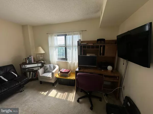 Silver Spring, MD 20906,3330 N LEISURE WORLD BLVD #5-415