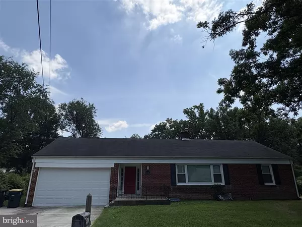 5002 BARNABY LN, Oxon Hill, MD 20745