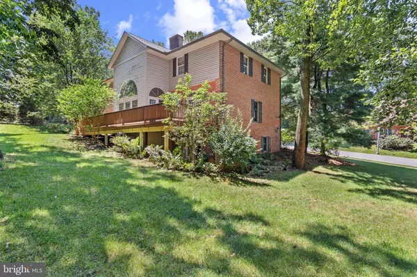 Hummelstown, PA 17036,817 APPENZELL DR