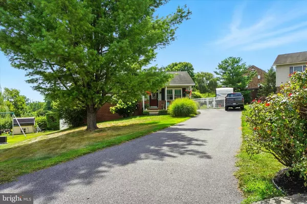 Etters, PA 17319,603 HILL POINT DR