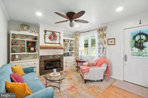 Etters, PA 17319,603 HILL POINT DR