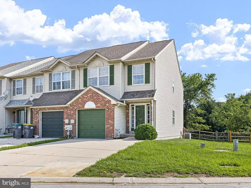 31 WOODCREST CT, Newark, DE 19702