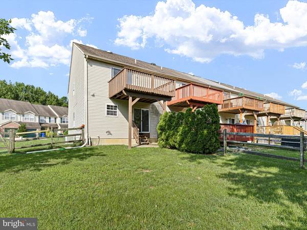 Newark, DE 19702,31 WOODCREST CT