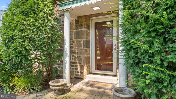 Norristown, PA 19401,2411 ALAN RD