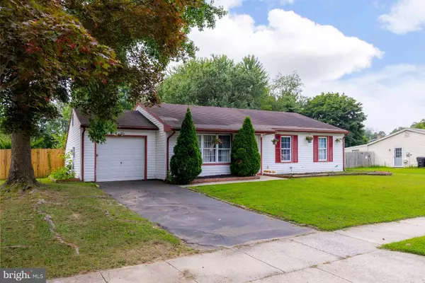 Sicklerville, NJ 08081,21 INDIAN HILL LN