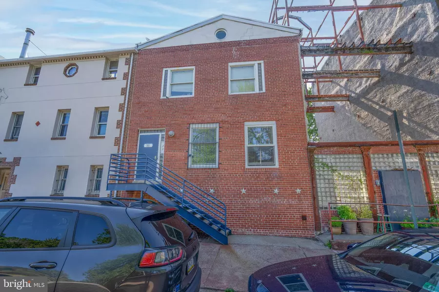 311-13 N FRONT ST, Philadelphia, PA 19106