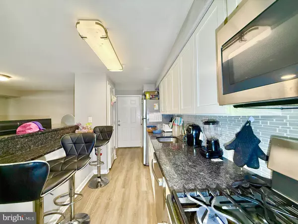 Sicklerville, NJ 08081,182 KENWOOD DR