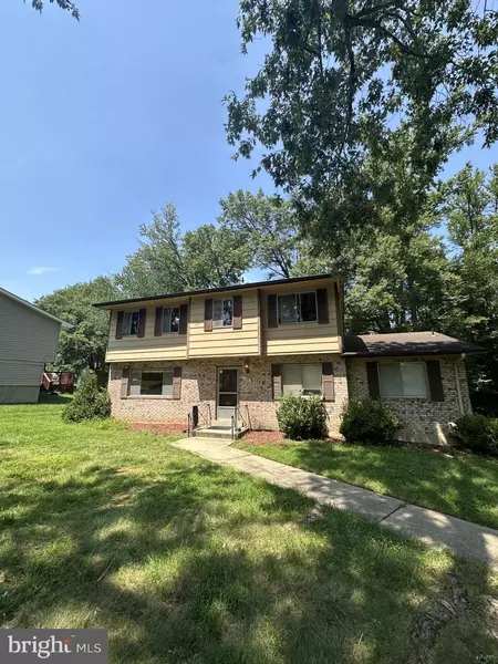 402 WARBURTON OAKS DR, Fort Washington, MD 20744
