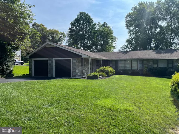 Dresher, PA 19025,1915 AUDUBON DR