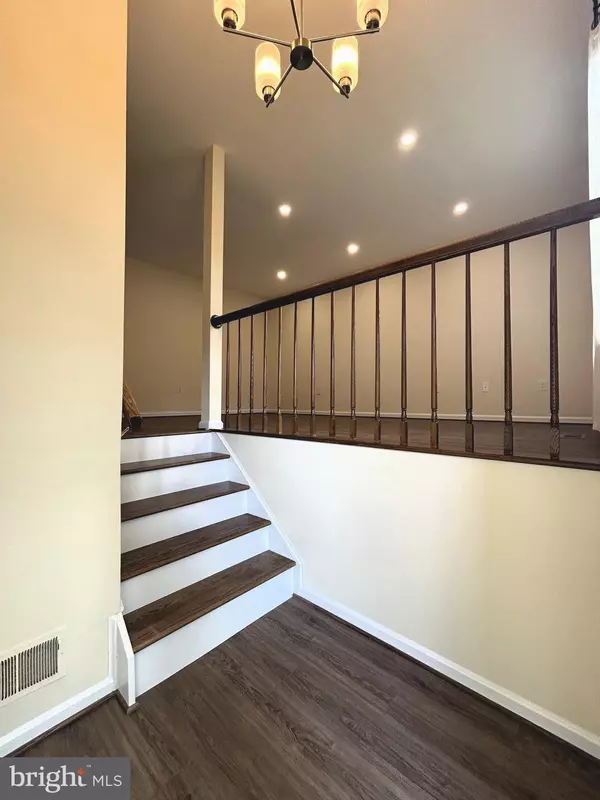 Rockville, MD 20852,1058 COPPERSTONE CT