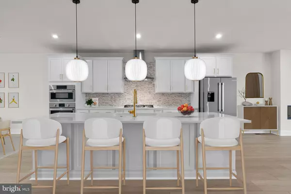 Ashburn, VA 20147,44508 LOWESTOFT SQ