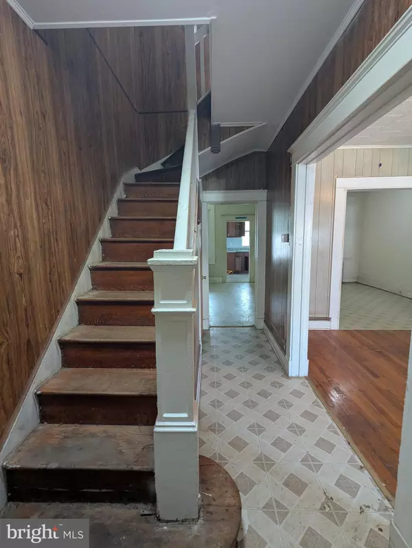 Baltimore, MD 21212,611 RADNOR AVE