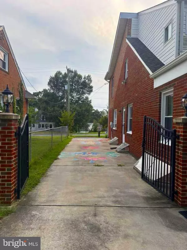 Hyattsville, MD 20782,7213 ADELPHI RD