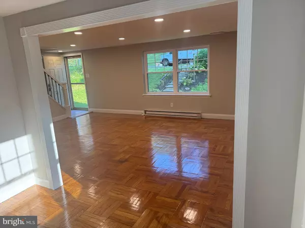 West Chester, PA 19382,712 S BRANDYWINE ST