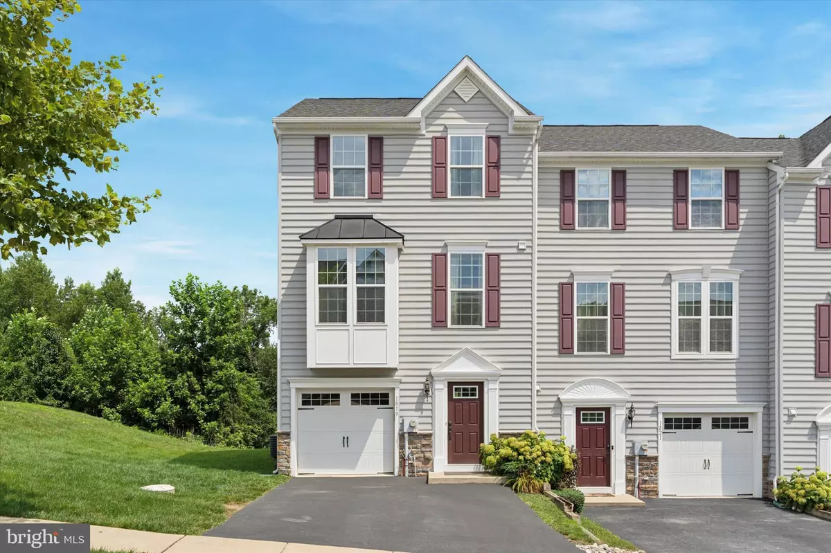 Downingtown, PA 19335,1819 HONEYSUCKLE CT