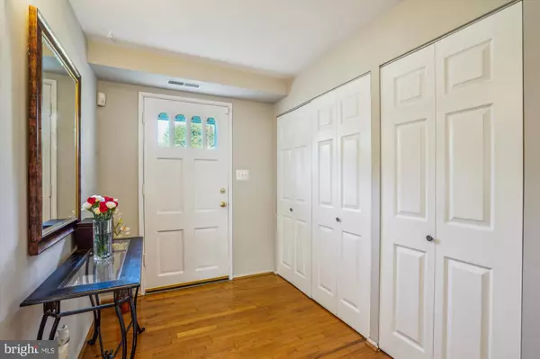 Mclean, VA 22101,1803 RUPERT ST