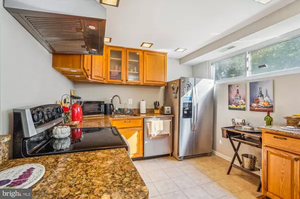 Mclean, VA 22101,1803 RUPERT ST