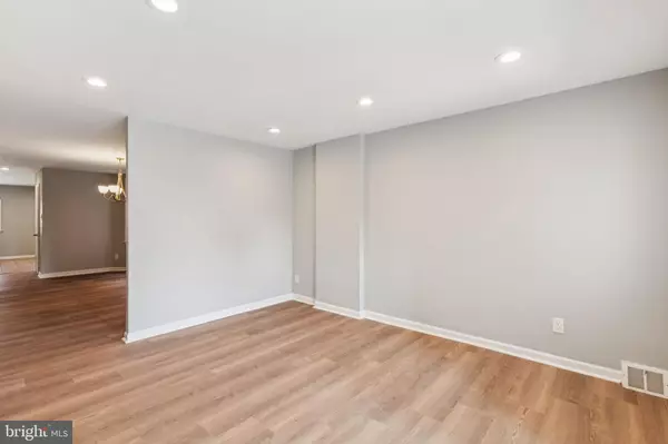 Philadelphia, PA 19142,1754 S 60TH ST