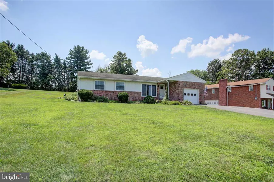8730 STOTTLEMYER ROAD RD #5, Waynesboro, PA 17268