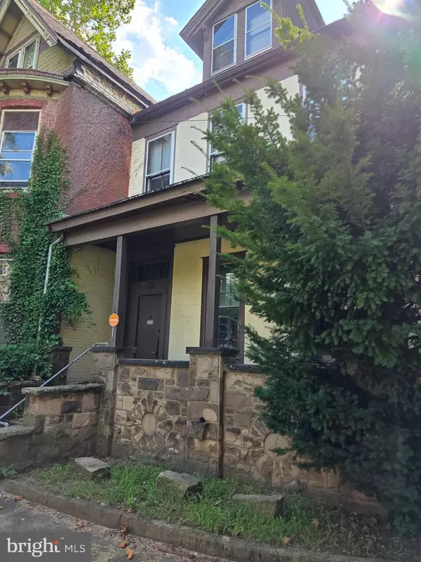 Trenton, NJ 08609,233 S CLINTON AVE