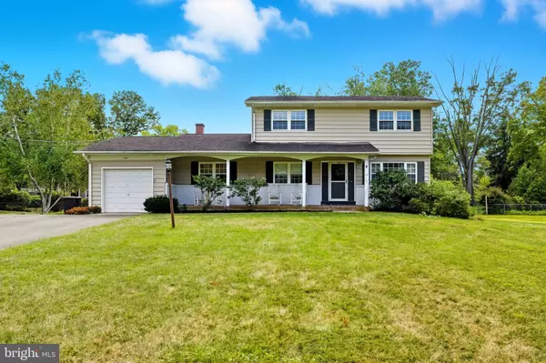 5 COREY DR, Ewing, NJ 08628