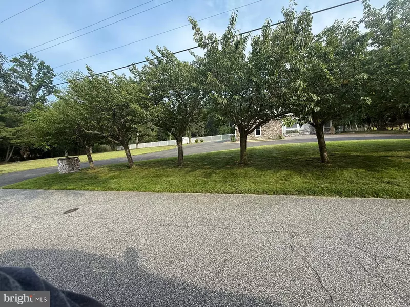 2318 BARTRAM AVE, Atco, NJ 08004