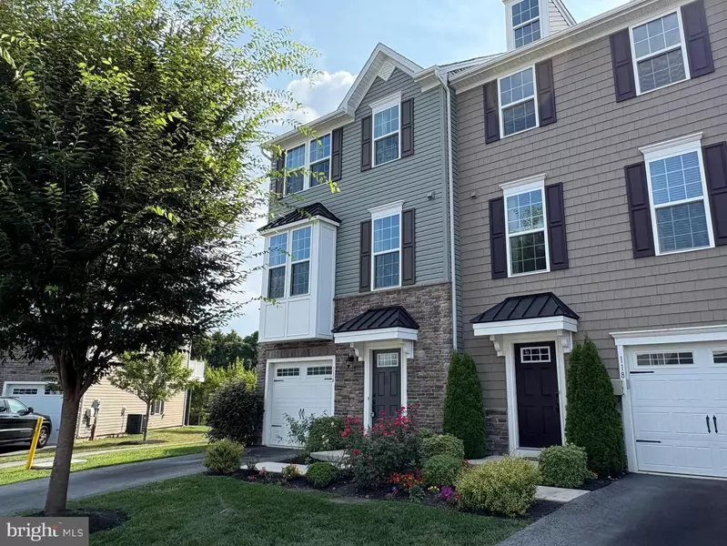 116 MULBERRY DR, Malvern, PA 19355