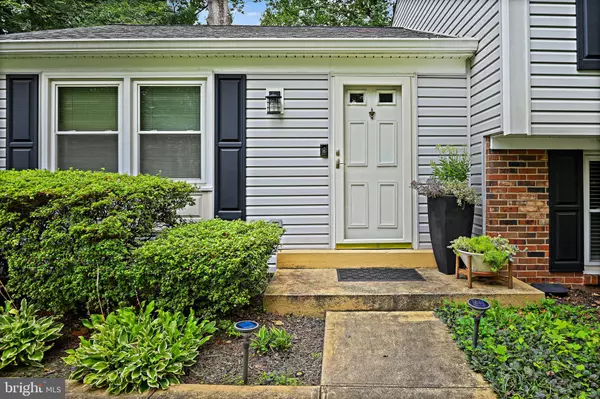 Herndon, VA 20170,12706 SAYLERS CREEK LN