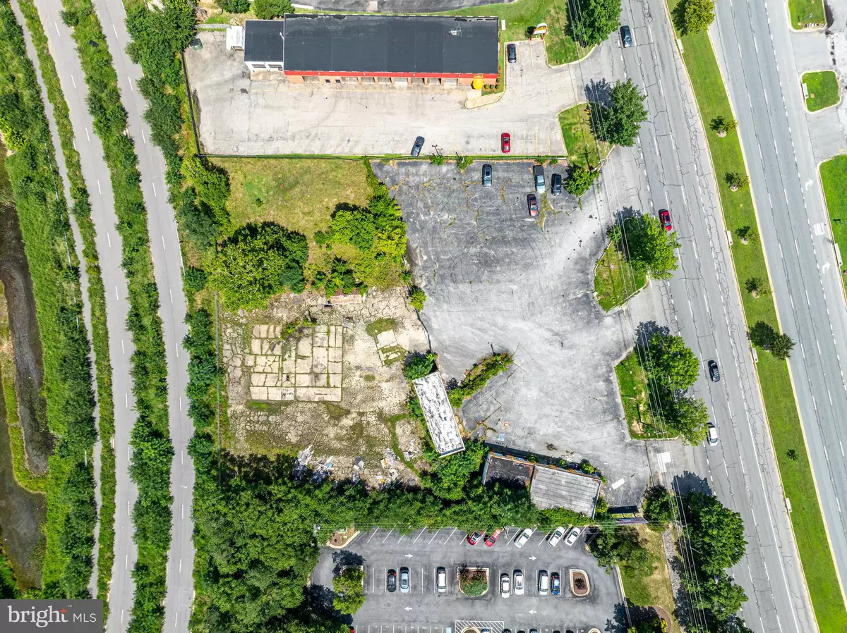 Waldorf, MD 20601,2245 CRAIN HWY