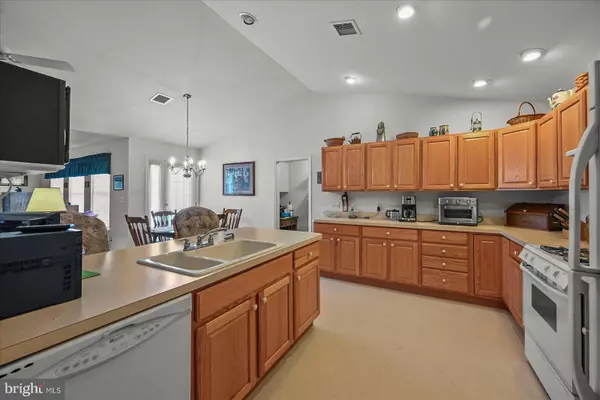 Mechanicsburg, PA 17050,51 BURWICK DR