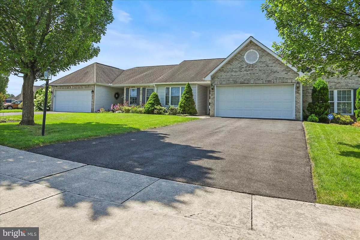 Mechanicsburg, PA 17050,51 BURWICK DR