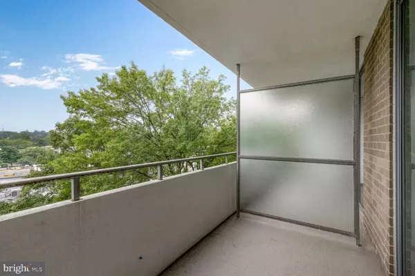 Bethesda, MD 20816,5101 RIVER RD #813