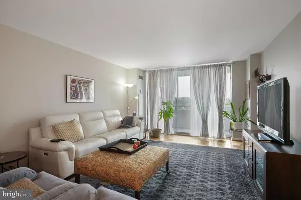 Bethesda, MD 20816,5101 RIVER RD #813