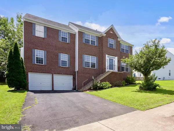 5319 DAYBREAK LN, Woodbridge, VA 22193