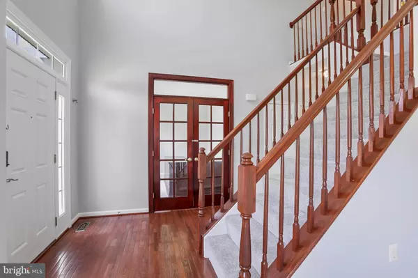 Woodbridge, VA 22193,5319 DAYBREAK LN