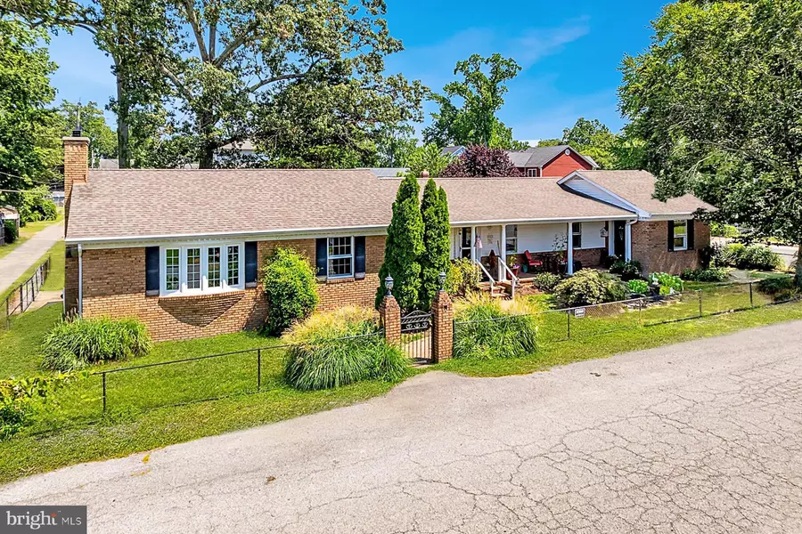 9101 GREENWOOD AVE, North Beach, MD 20714