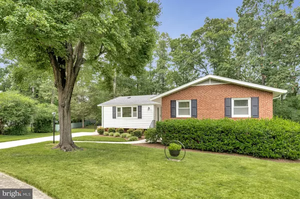 Fairfax, VA 22030,3718 WARWICK CIR