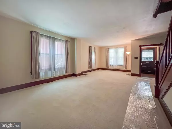 Coatesville, PA 19320,1247 E LINCOLN HWY