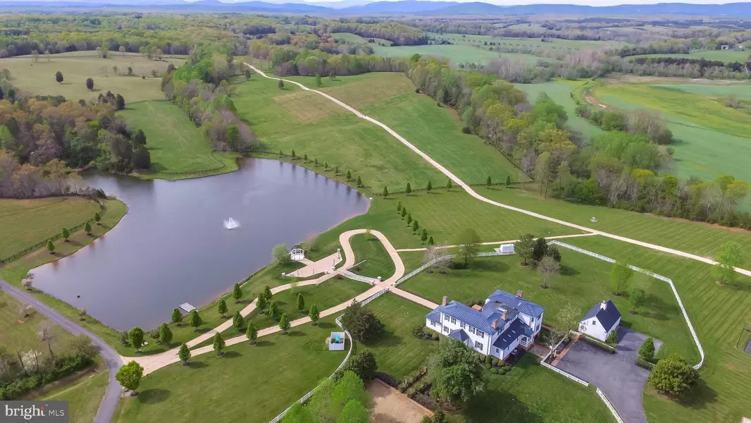 6887 BLENHEIM ROAD, Scottsville, VA 24590