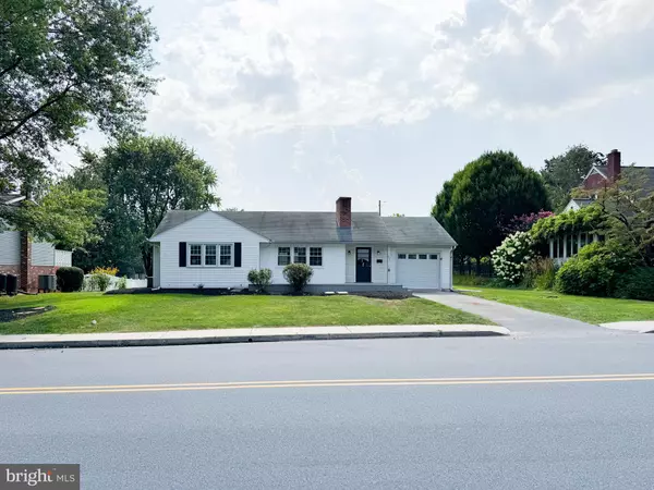 Elizabethtown, PA 17022,324 HIGHLAWN AVE