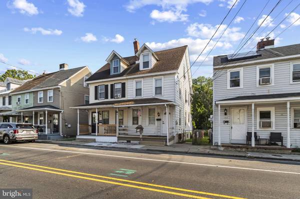 152 1/2 RANCOCAS RD, Mount Holly, NJ 08060