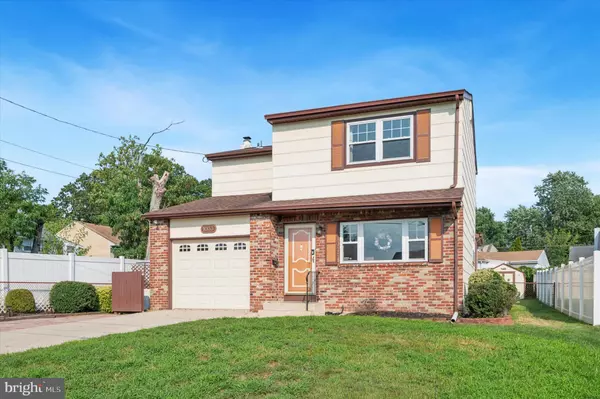 Glendora, NJ 08029,1033 W FRONT ST