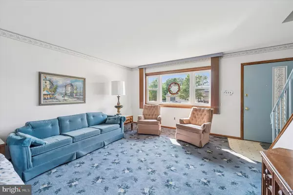 Glendora, NJ 08029,1033 W FRONT ST